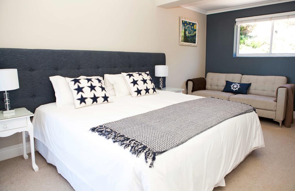 Seabreeze Luxury Two Bedroom Self Catering Penthouse Simon's Town Room photo