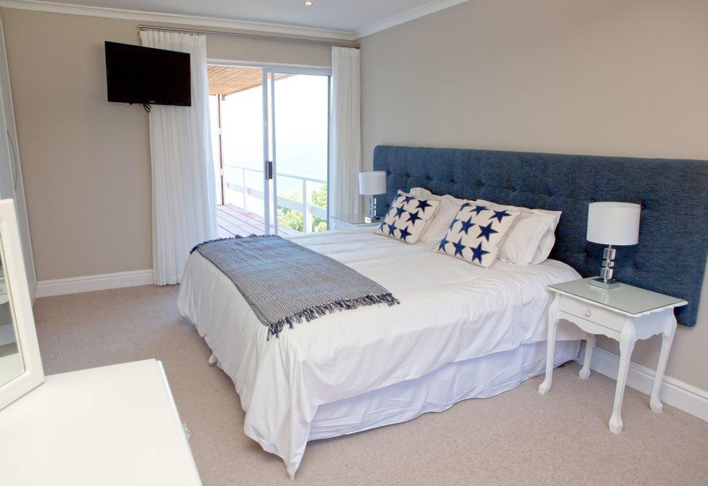 Seabreeze Luxury Two Bedroom Self Catering Penthouse Simon's Town Room photo